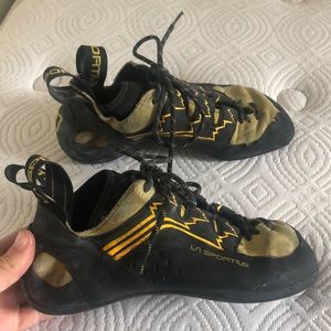 La Sportiva Katana lace 38 climbing shoes